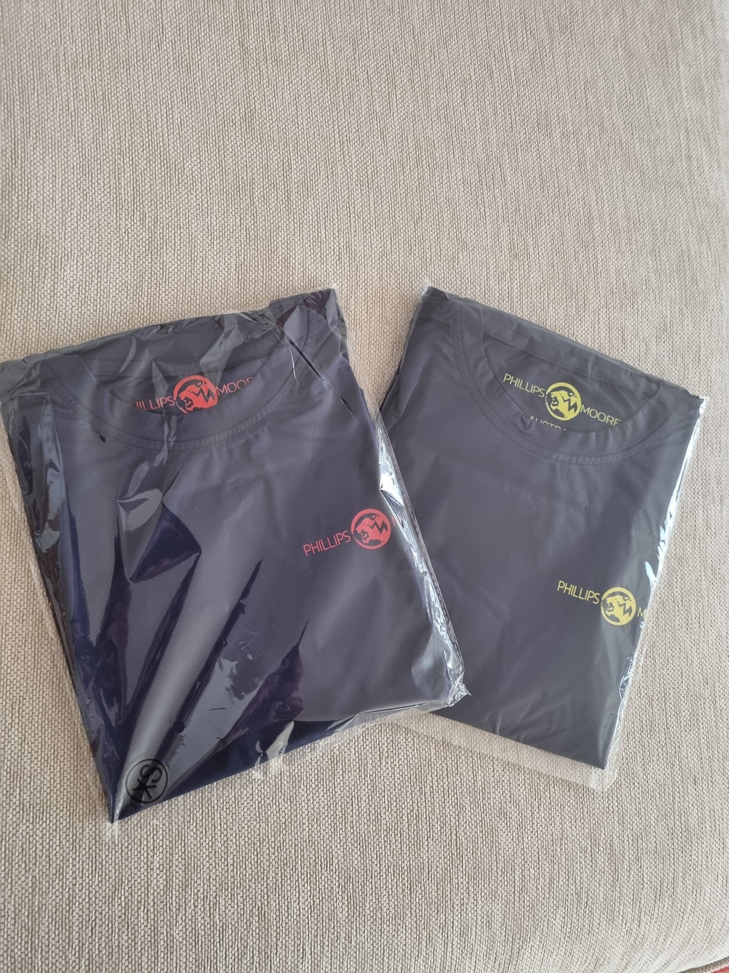 Offering! Summerkit: 2 Rackets + 1 Bag + 1 String reel + 2 Tees